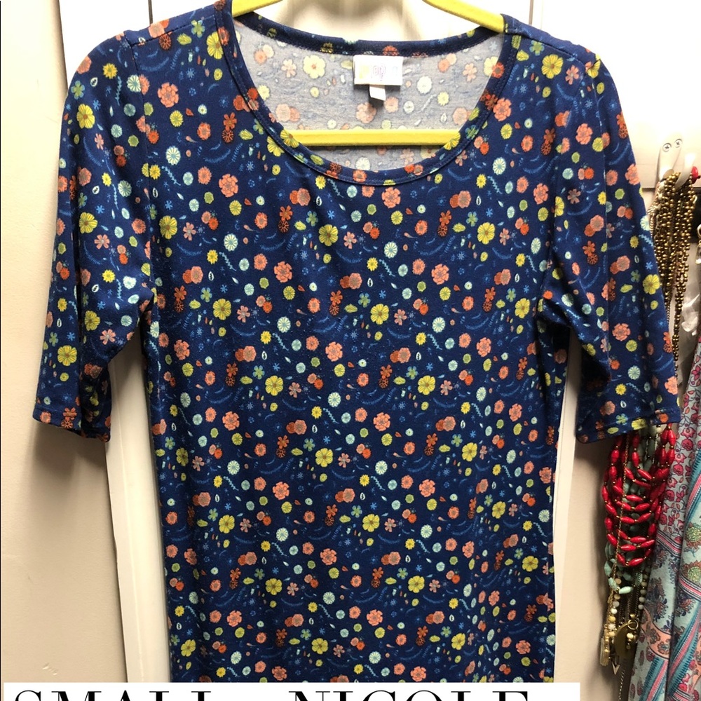 LuLaRoe dress (Julia)